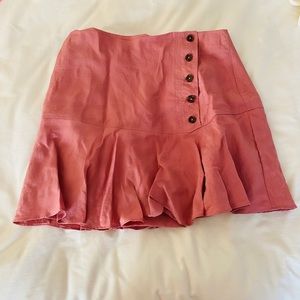 Linen Zara skirt with button detailing on the side